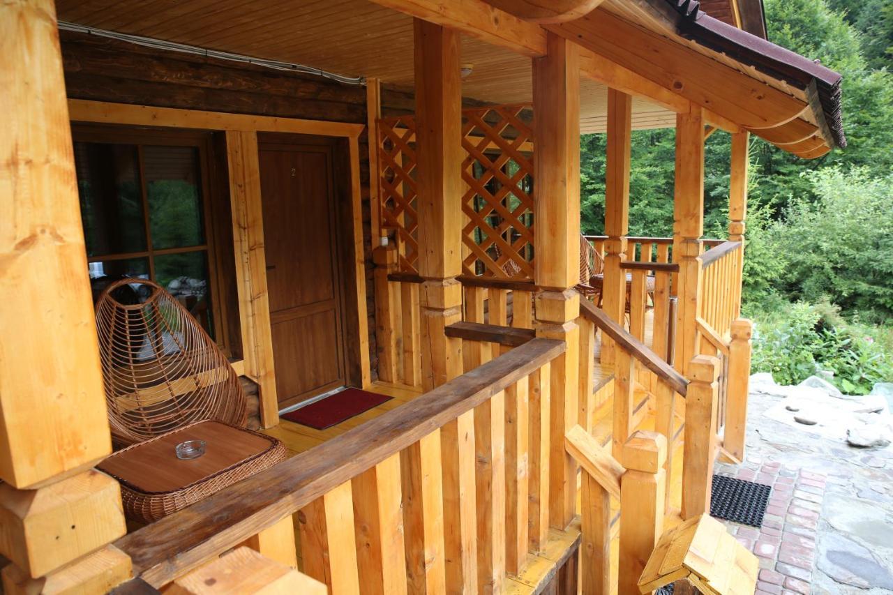 Hotel Zarinok à Pilipets Extérieur photo